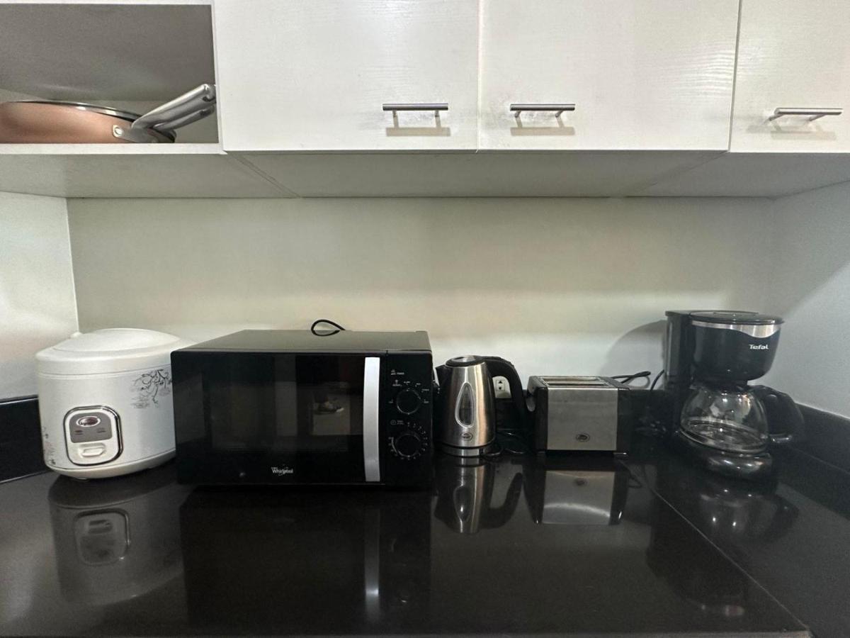Suites De Marina Manila With Netflix Dış mekan fotoğraf